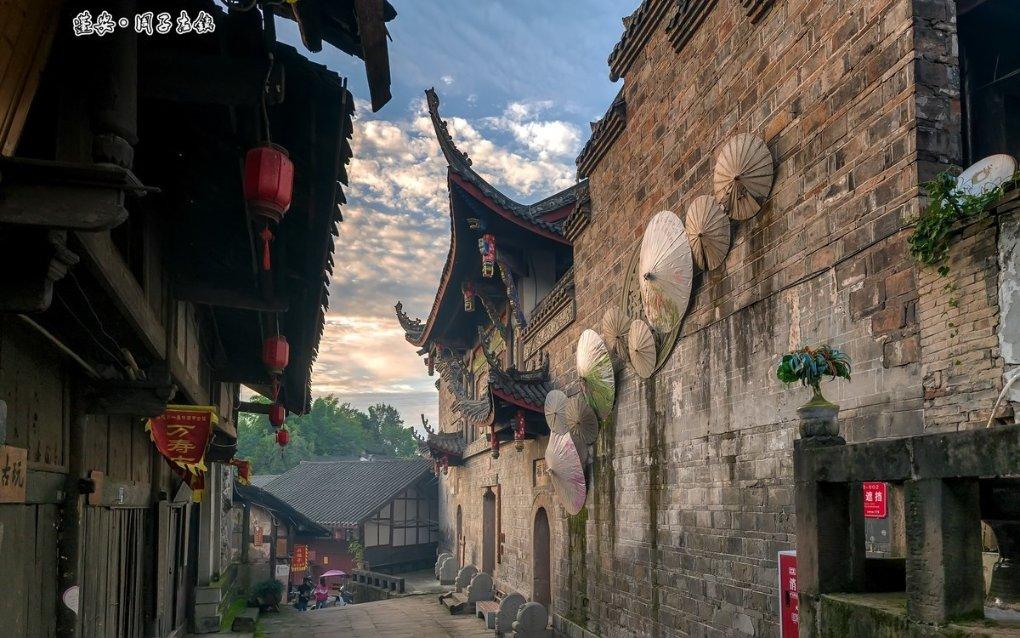 美媒:美国曾告知伊朗“恐袭威胁”